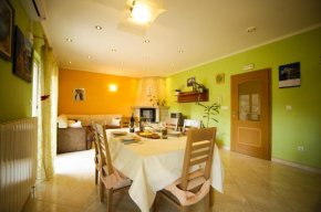 Гостиница Apartment Ana  Омиш
